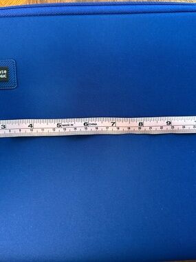 Royal Blue Neoprene Laptop Sleeve - Case Logic used in great condition